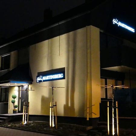 Hotel Am Martinsberg Andernach Exteriör bild